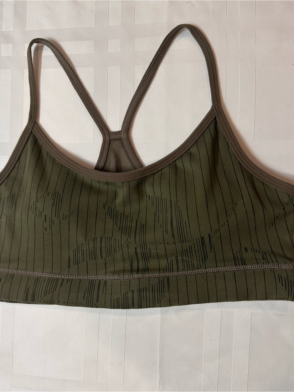 Lululemon Flow Y Bra Nulu Light Support - Olive Green Stripe Size S / 6